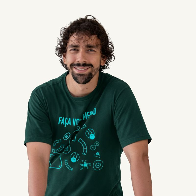Luan Freitas, educador maker e autor do guia